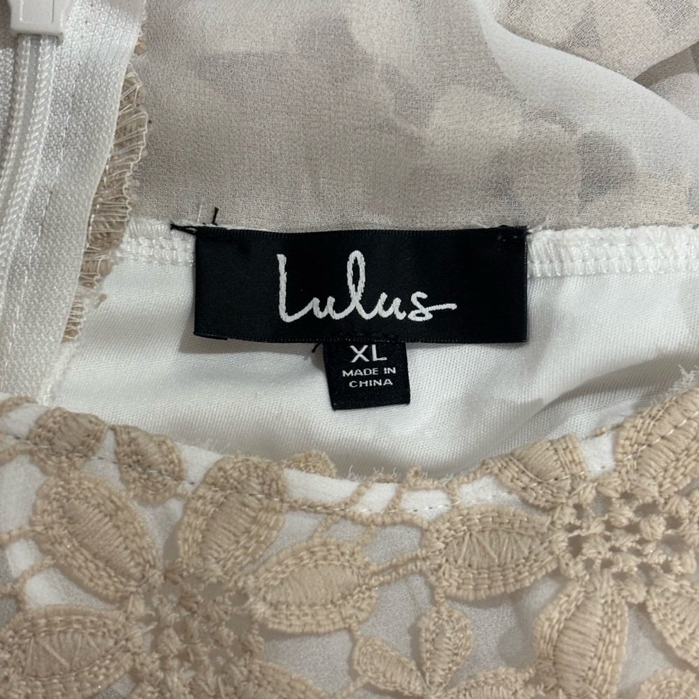 Lulus Westwind White Lace Pleated Chiffon Dress XL - Picture 7 of 8